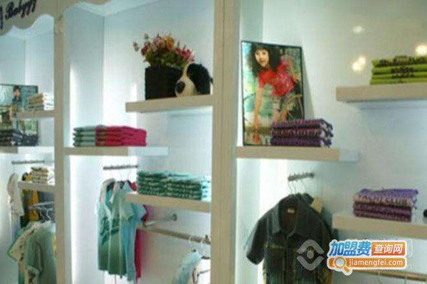 贝贝玉子童装加盟门店
