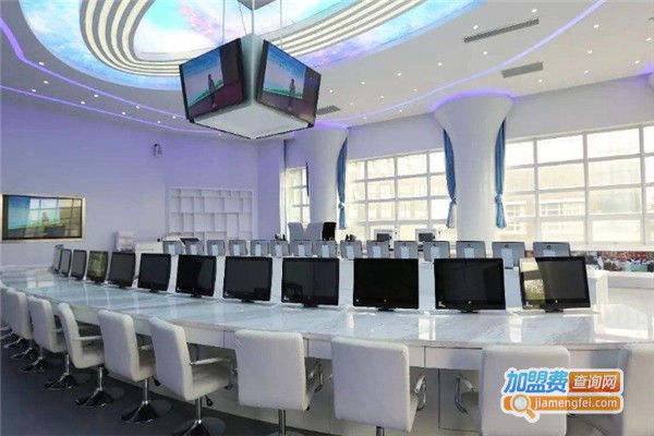 抱未来艺术科学教室加盟费