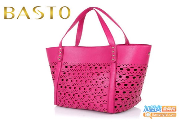 百思图女包加盟门店