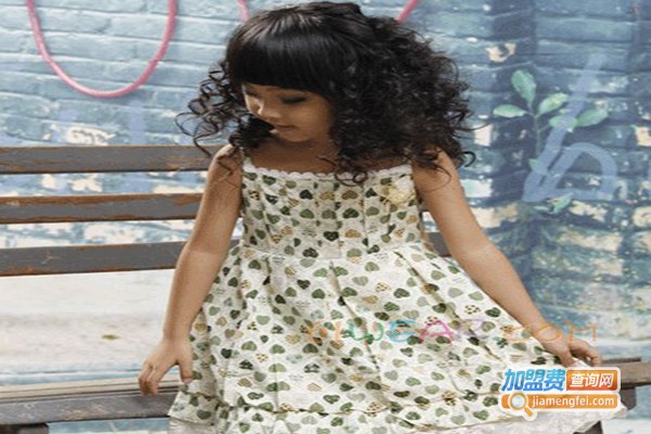 贝贝玉子童装加盟门店