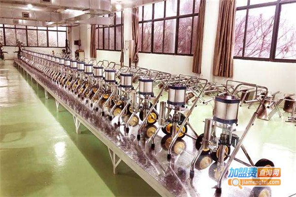 聚鼎涂装加盟费