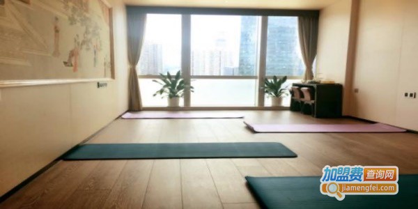 馨月汇月子加盟