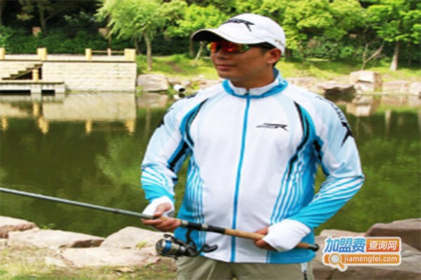 酷派丝服饰加盟费