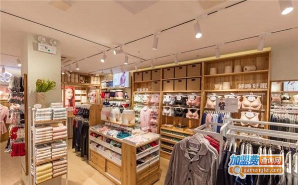 兰.克莉丝缇内衣加盟费