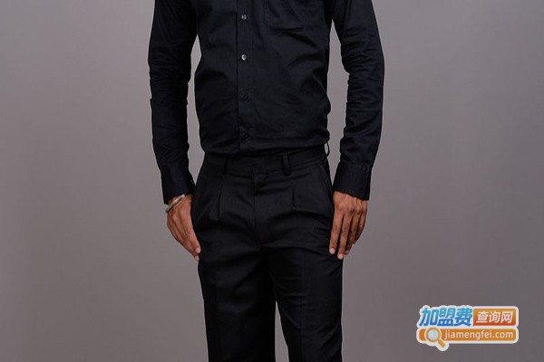 意大利华伦天奴男装加盟门店