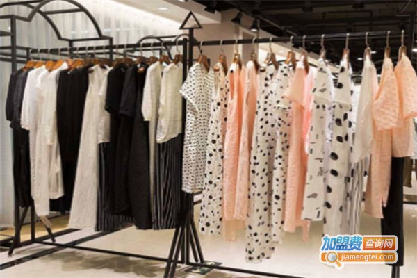 拉斐妮尔女装加盟费