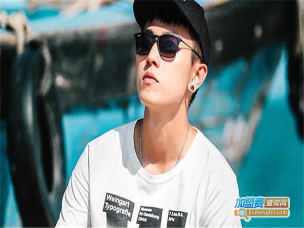 弗特伯斯男装加盟门店