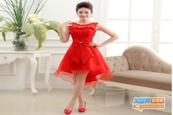 衣时尚8元服饰加盟费