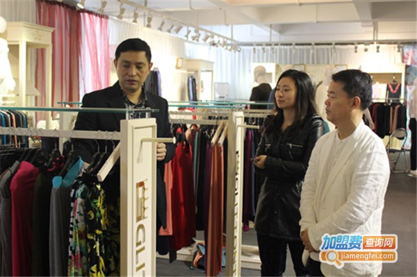 格丽顿男装加盟费