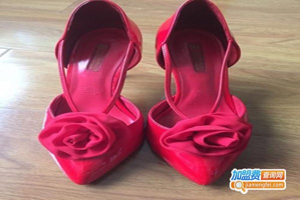 潘格拉女鞋加盟费