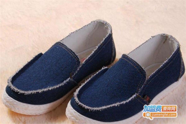 纳百谦布鞋加盟费