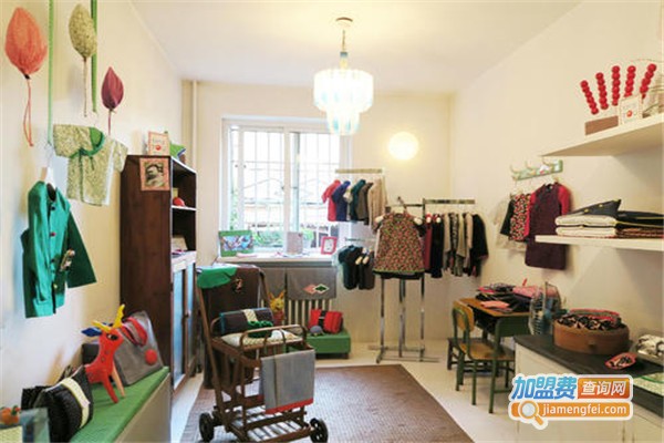 爱趣童装加盟费