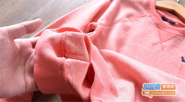 拉阔秀女装加盟费