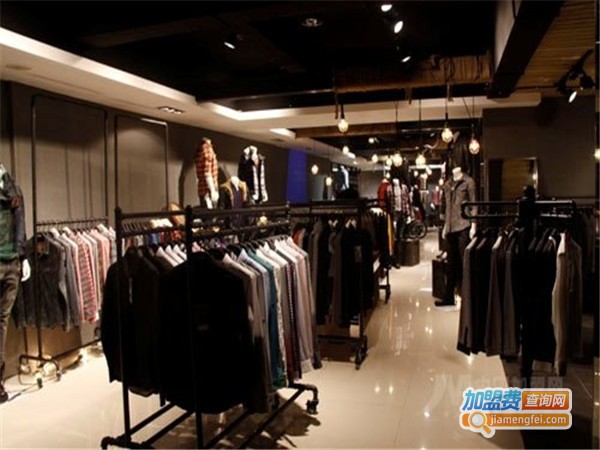 狼道服饰加盟门店