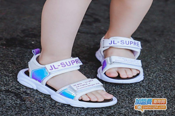 小熊呗呗五彩童鞋加盟费