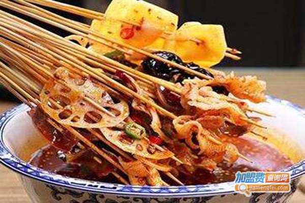 小洋婆串串香火锅加盟