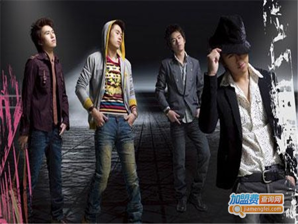 狼道服饰加盟门店