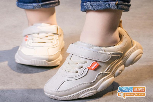 小熊呗呗五彩童鞋加盟费