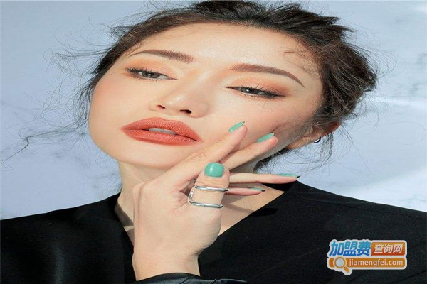 Mistinedi定妆粉饼加盟费