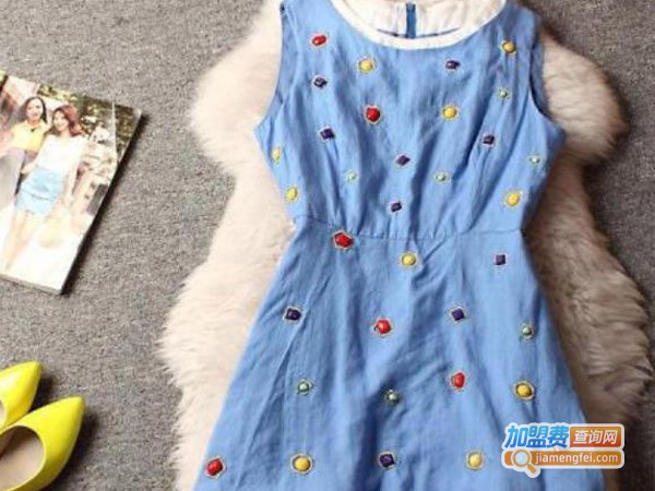 阳光珠绣女装加盟费