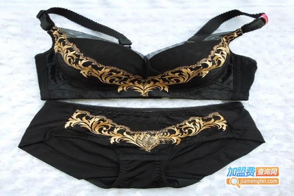 露莉蕾内衣加盟费