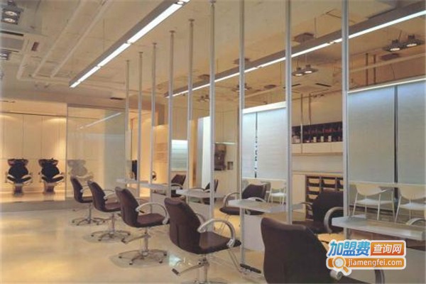 顶姿郎美容美发