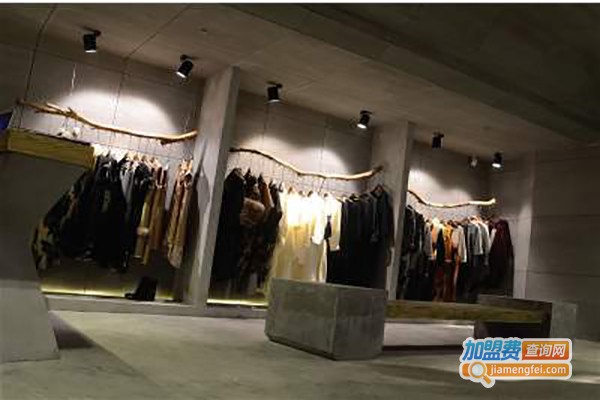 莱柯女装加盟费