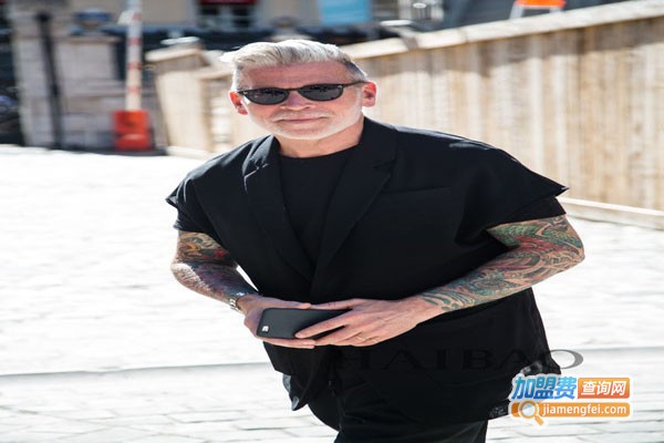 杰亚尼克男装加盟