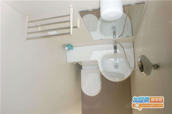 阳光博士太阳能热水器加盟费