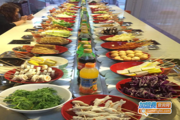 烫煮传奇旋转涮吧加盟费