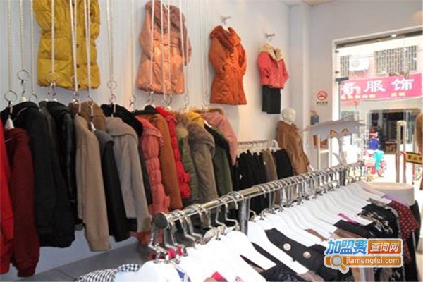 铭馨蕾情侣装加盟费