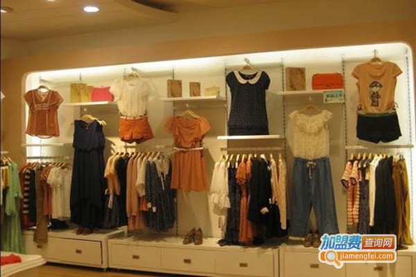 花思薇女装加盟门店