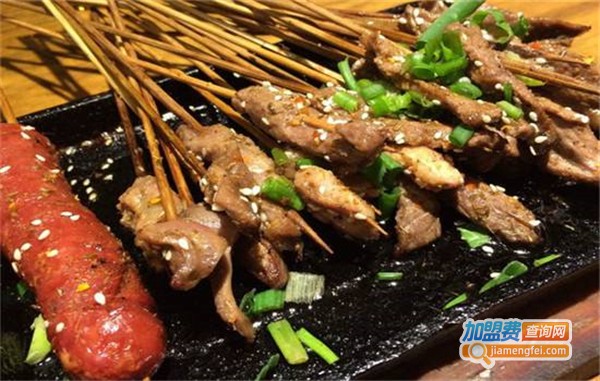 狼羊传奇涮烤吧加盟费