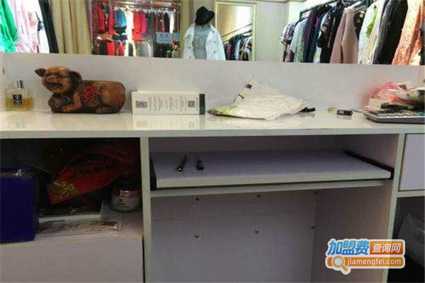 n字熊情侣装加盟费