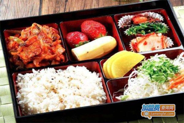 咪小哆快餐加盟费