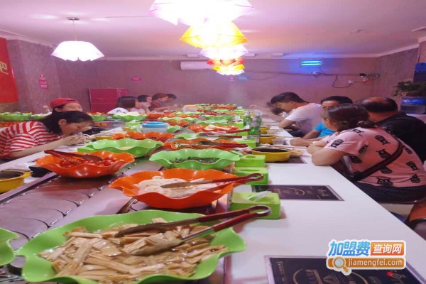 烫煮传奇旋转涮吧加盟费