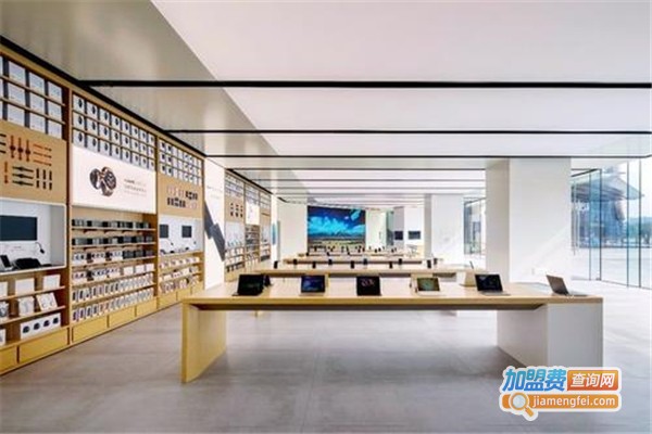 潮人潮牌创意生活馆加盟费