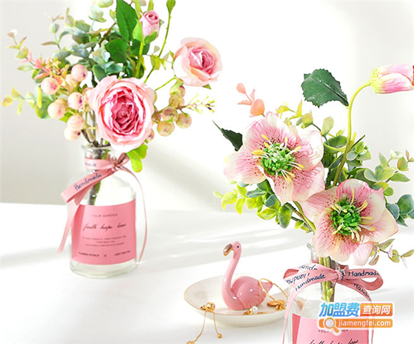 【花唯美花店加盟】创业开花唯美花店加盟店，轻松赚大钱！