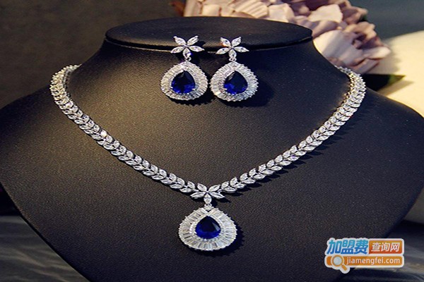 泊莱泊蓝饰品加盟门店