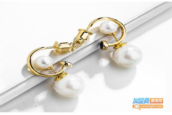 Frndo饰品加盟门店