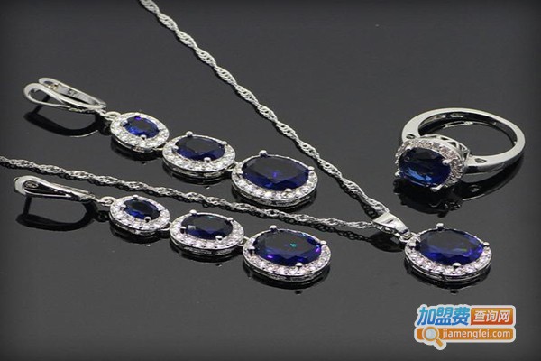 泊莱泊蓝饰品加盟门店