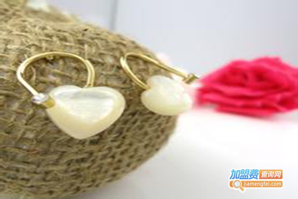 韩新婷饰品加盟门店