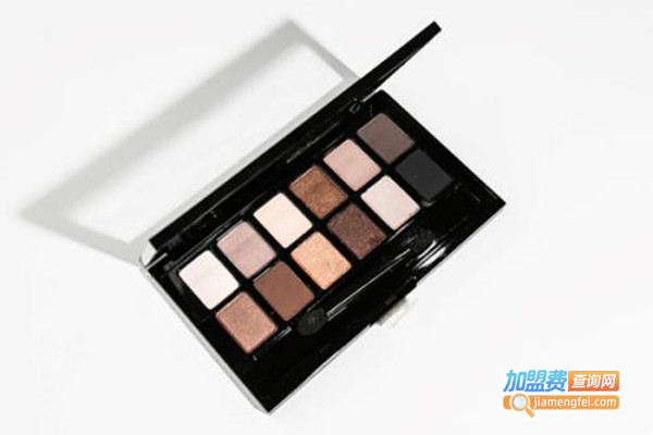 蓝姿化妆品加盟门店