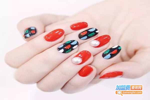 中誉美甲加盟门店