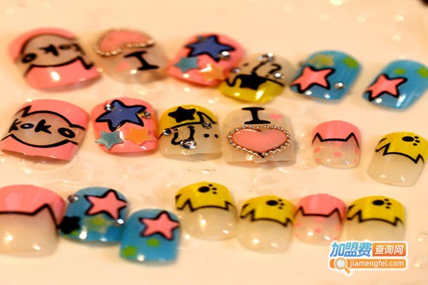 美你路美甲加盟门店