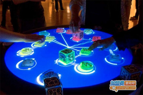 e8桌面投影游戏机加盟费