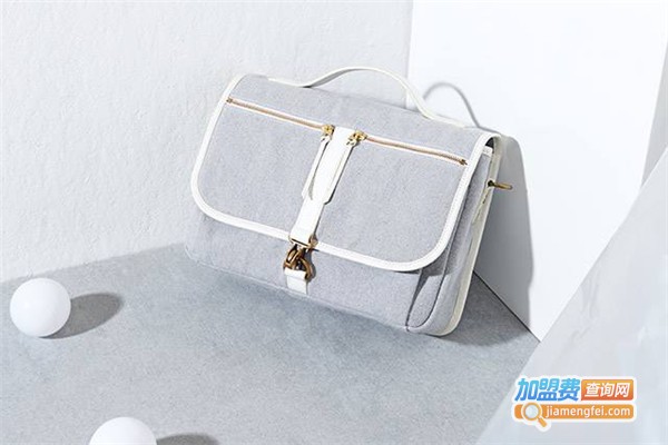 狄.亚诺品牌包加盟费