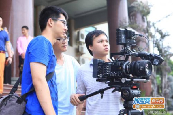 空中游微电影加盟门店