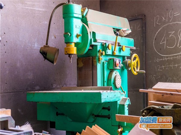 铭泰制砖机加盟门店