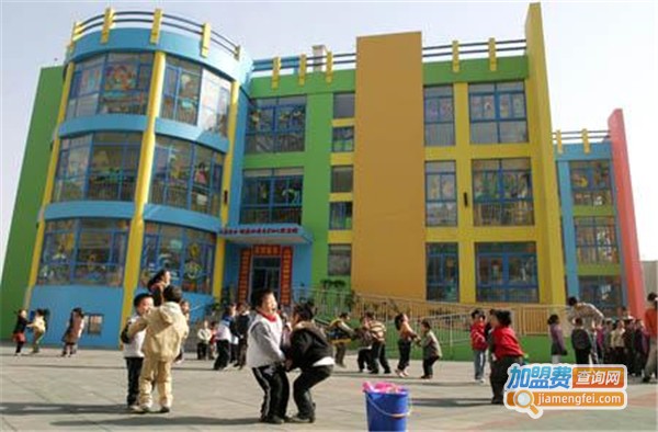 手拉手幼教加盟费